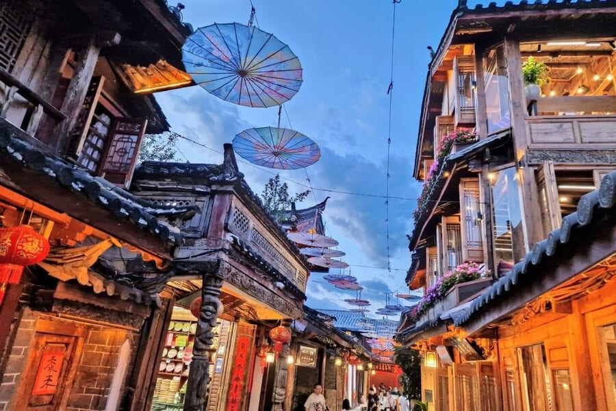 Shaxi Rainy Season: Solitude in Moisture